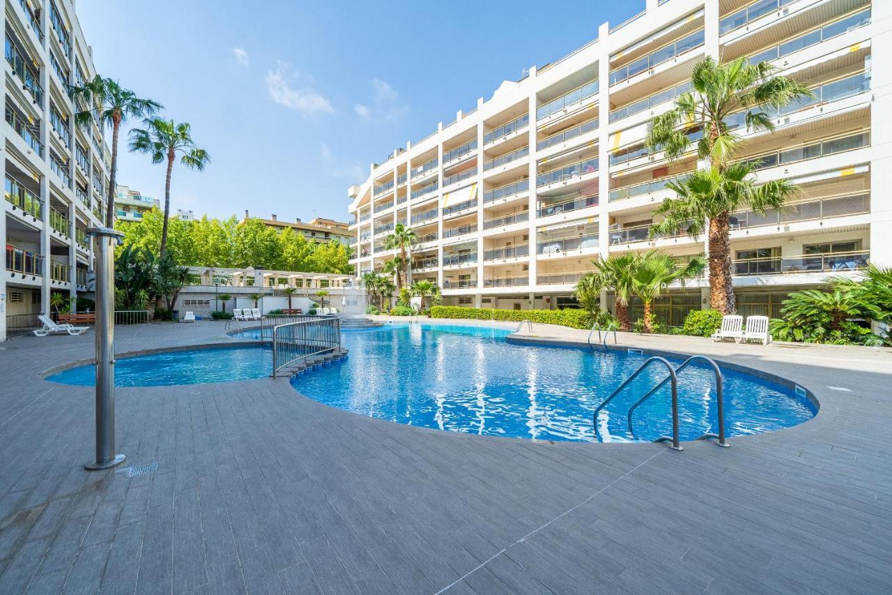 Apartament - 112 *
